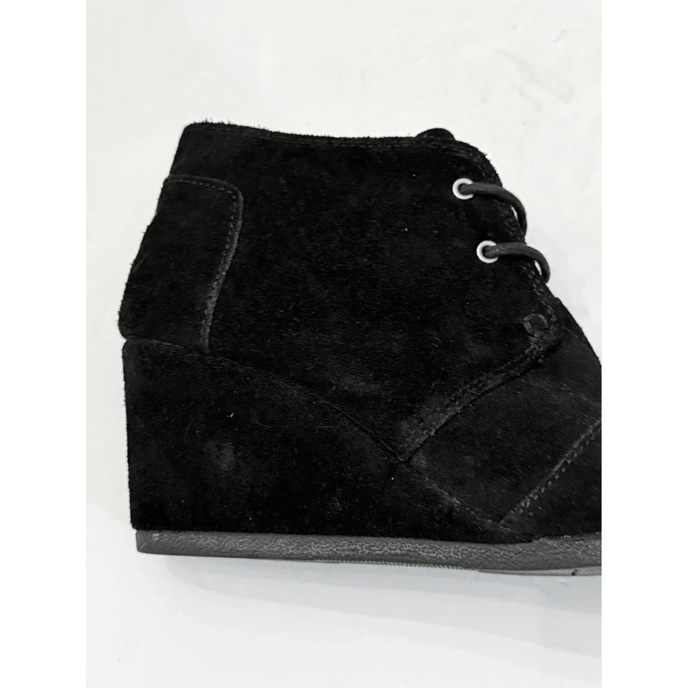 Toms desert wedge